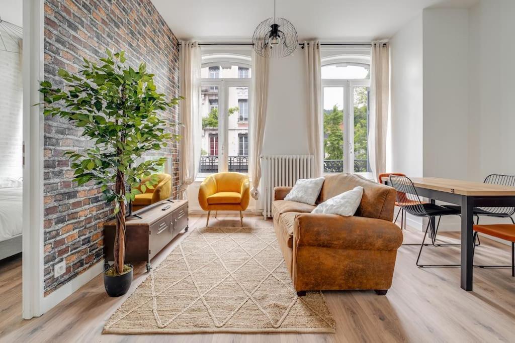 Grand Appartement «  City » Spacieux Et Moderne Сент-Этьен Экстерьер фото